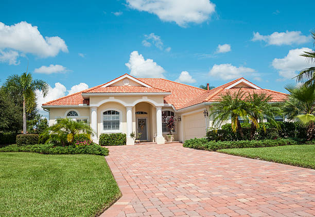 Best Interlocking Driveway Pavers  in Southaven, MS